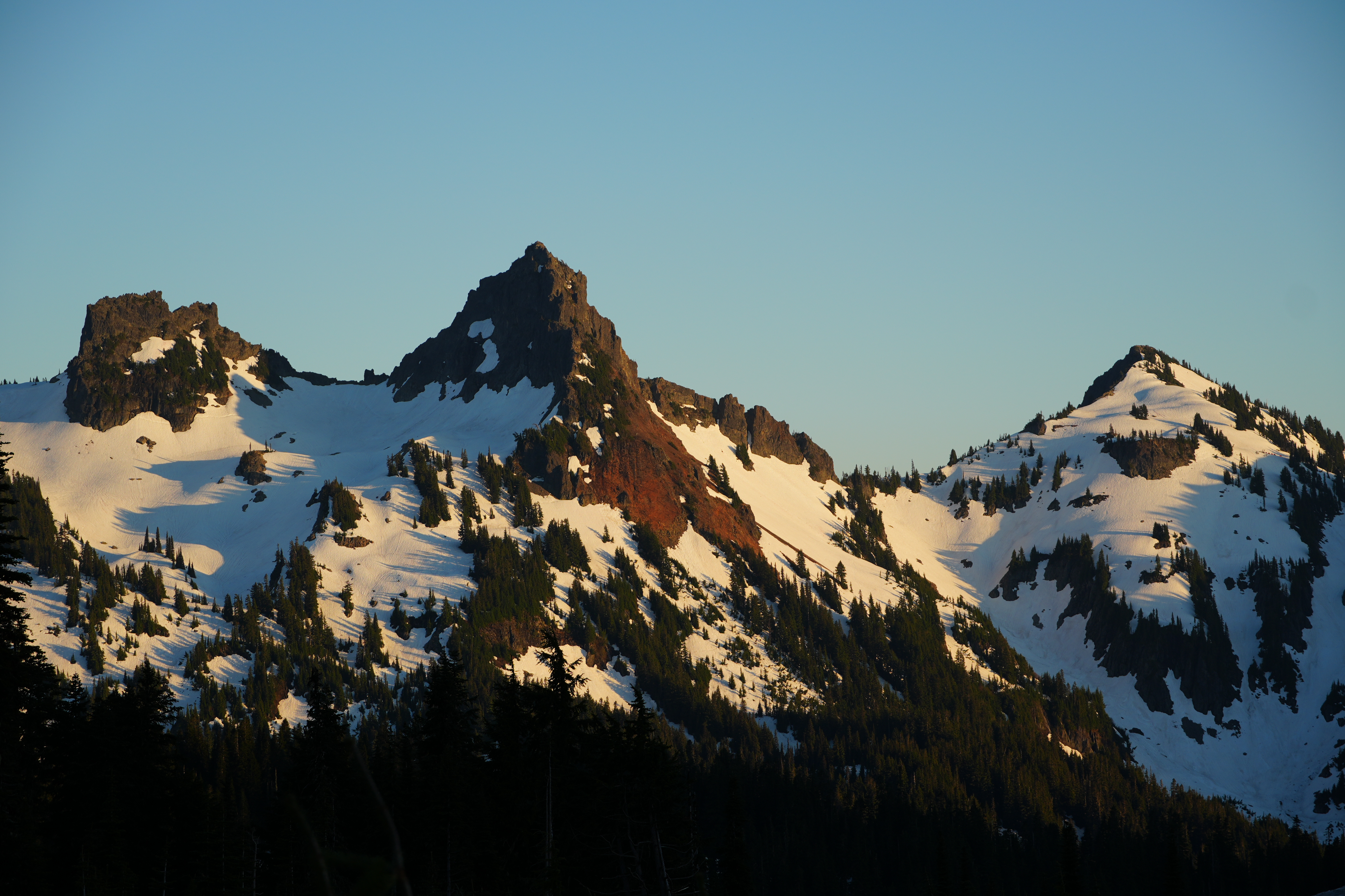 Sunset in paradise mt rainer